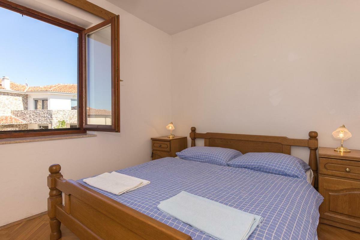 Rooms Miramare Krk Town Exterior foto